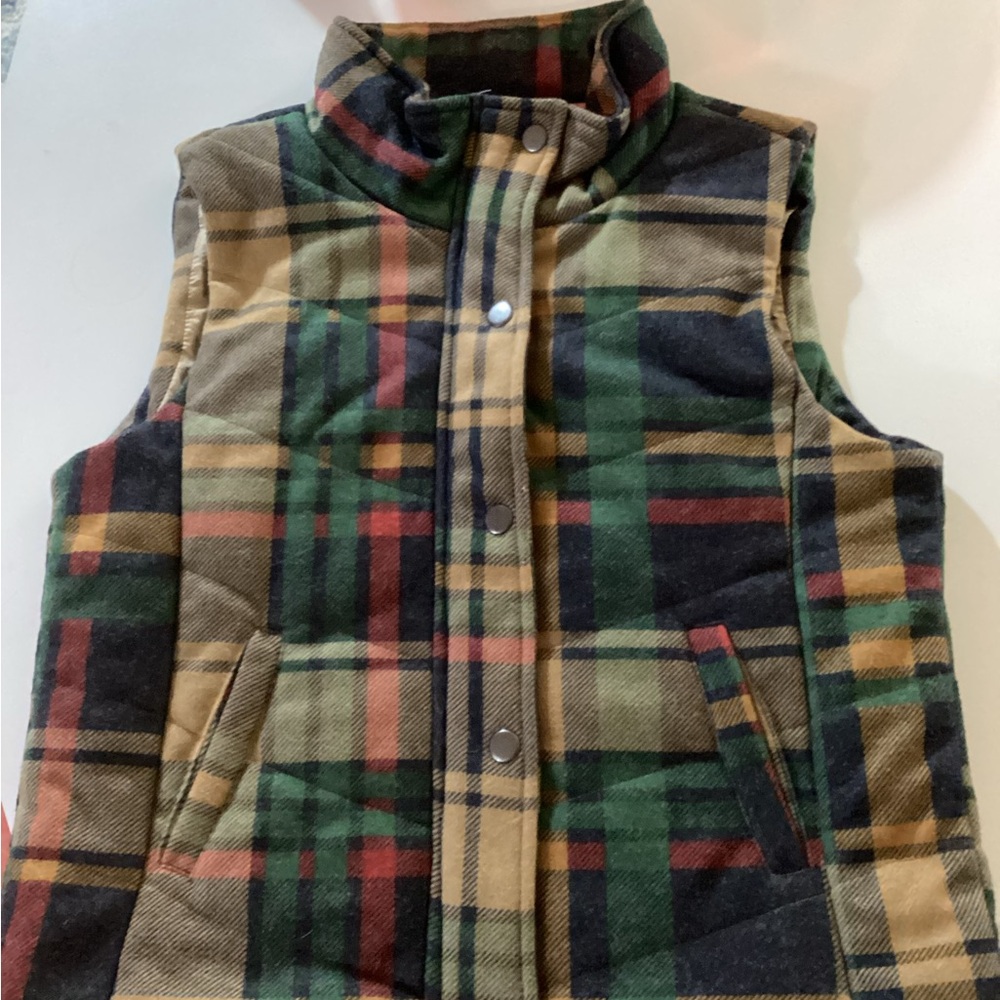 Vanilla Bay Women’s Plaid Puffer Vest - Green and Tan